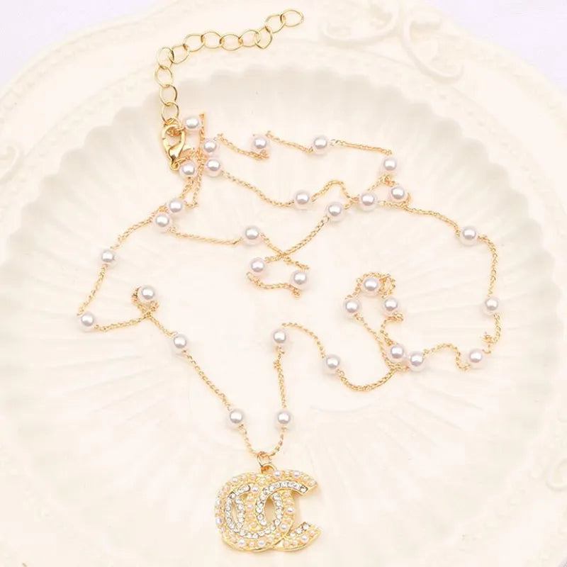 Luxury Women Designer Necklace Choker Chain Crystal Rhinestone 18K Gold Plated C-Letter Pendants Necklaces Statement Wedding Jewelry XL0002