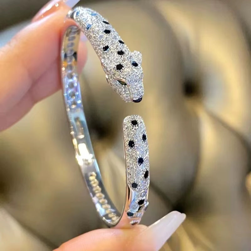 Wholesale Luxury Fashion 925 Silver Leopard Pattern Bracelet Women Flexible Animal Diamond Jewelry Bracelet for Wedding